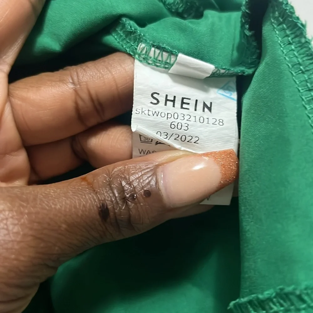 Shein Ruffle Top - Picture 3 of 4